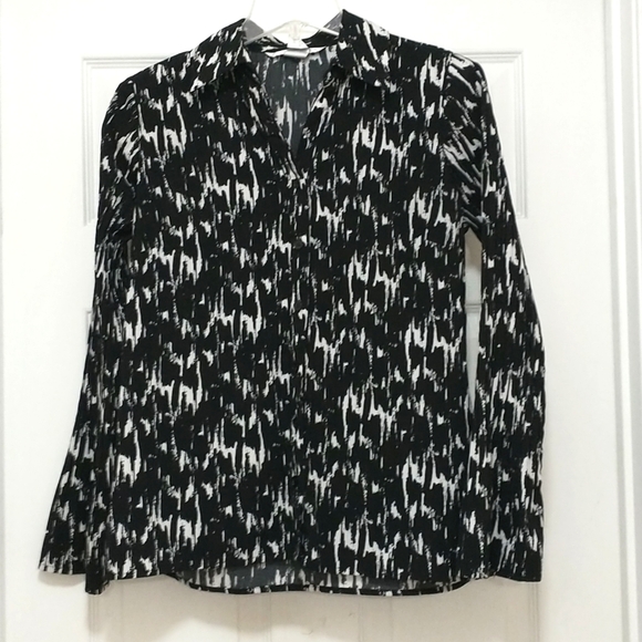 Fred David Tops - Fred David Stretch Black and White Pleated Blouse Size S